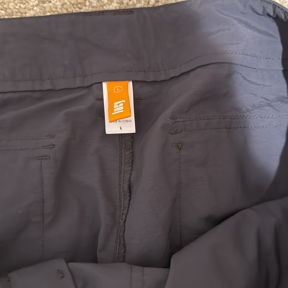 Lucy Cargo Hiking Capri Crop Pants Lightweight Outdoor pants - Picture 3 of 11